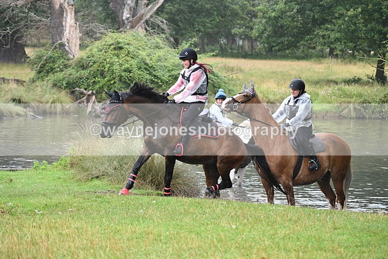 WJ7_8906 - Time at Water 11:53 to 12:23