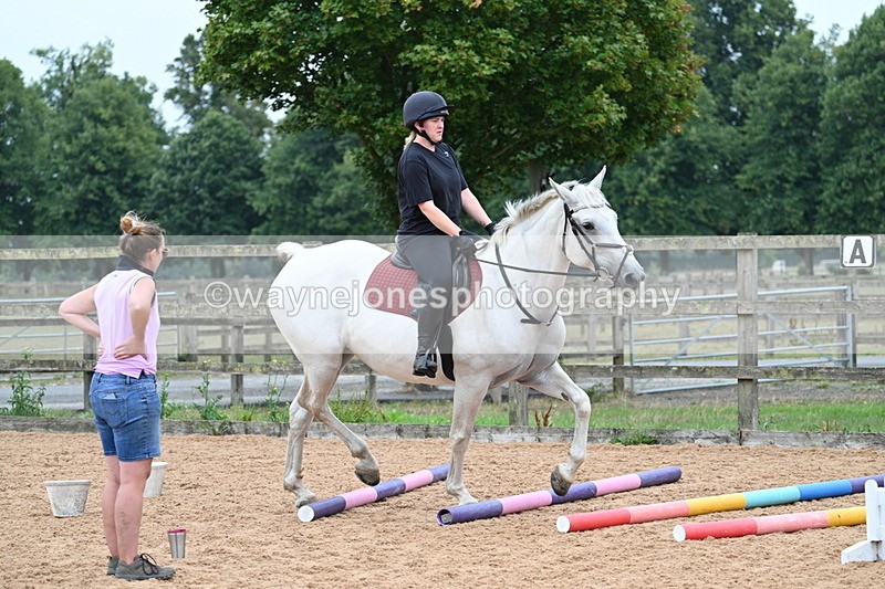 WJ7_8414 - Poles 11:00am