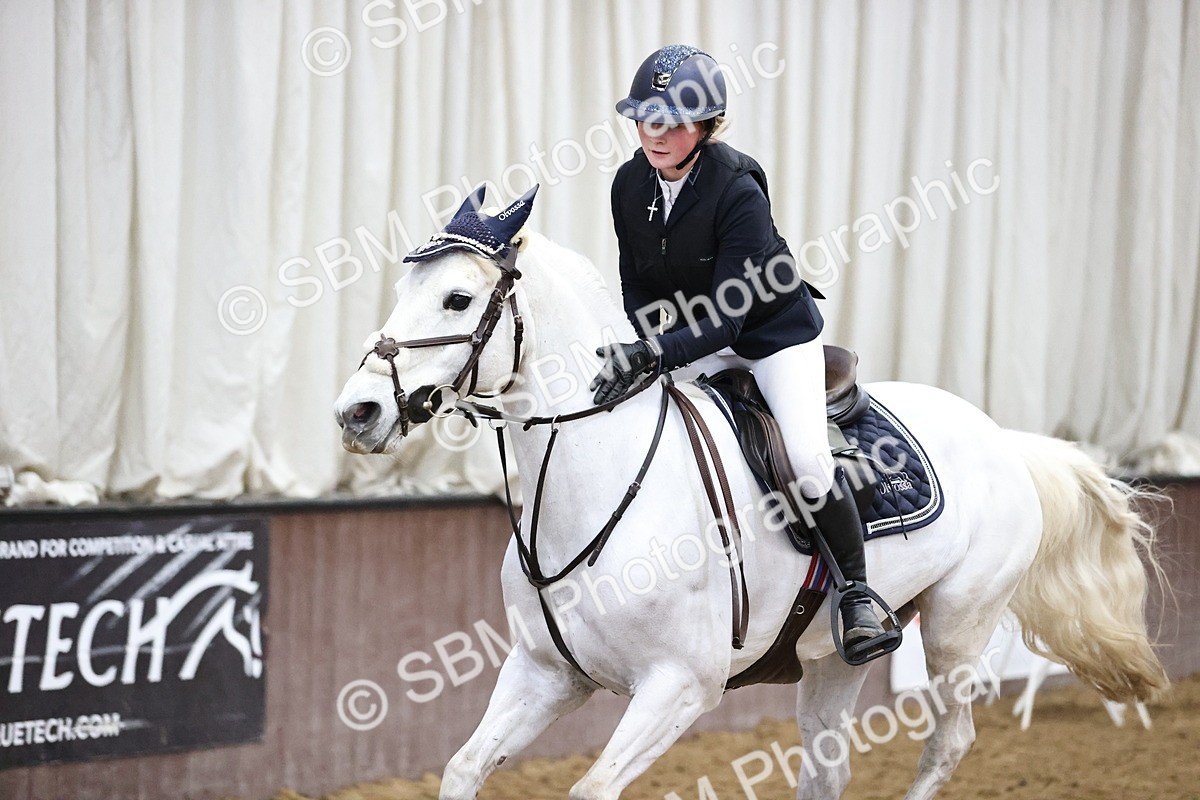 SBM_000667 - Class 3 - Pony Discovery - 90cm