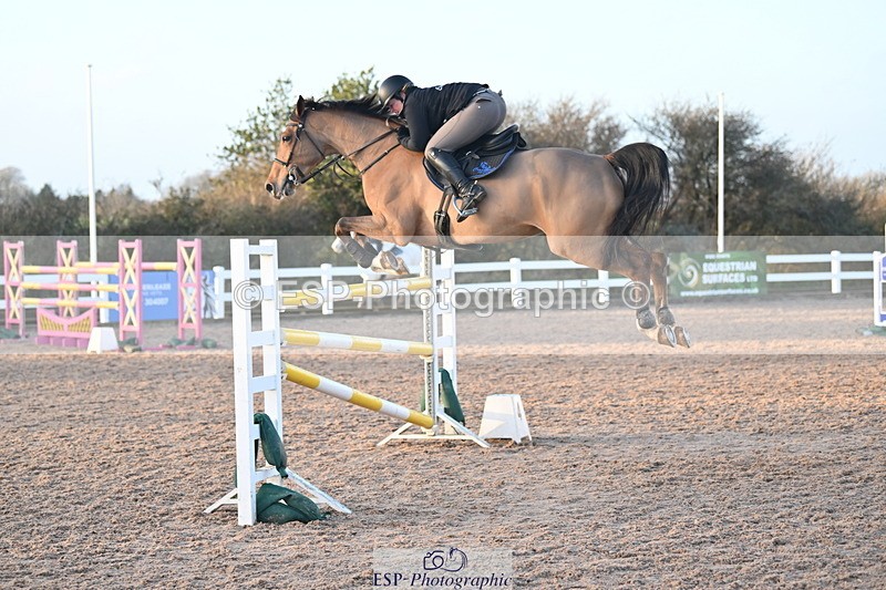 231210A-151717-02874 - Cls 22 National 1.30m & 1.40m