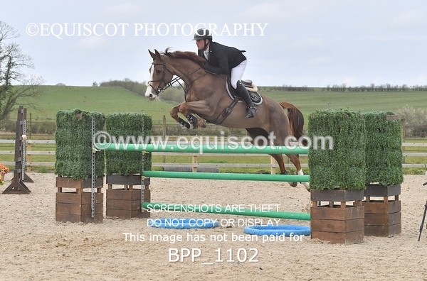 BPP_1102 - CLASS 7 Senior Foxhunter/ 1.20m Open