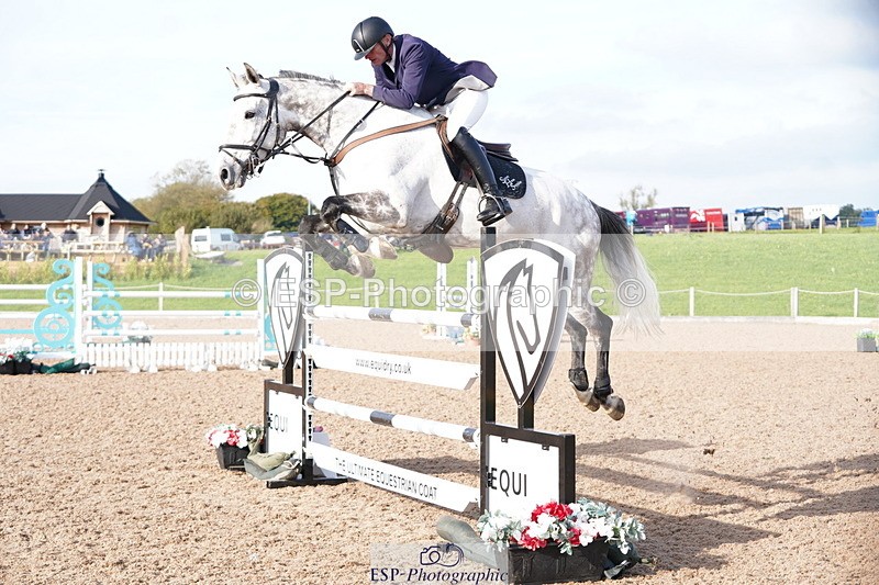 241004A-161830-02781 - Fri 05 Nat 1.30m & 1.40m Open