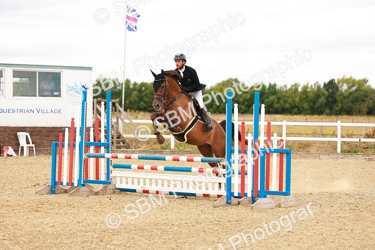 SBM_005584 - Class 2 - Senior British Novice - 90cm