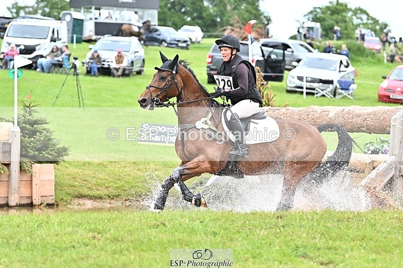 240525-154917-17320 - 229-ROCK_THE_CASPAR-Ali_Wilkes