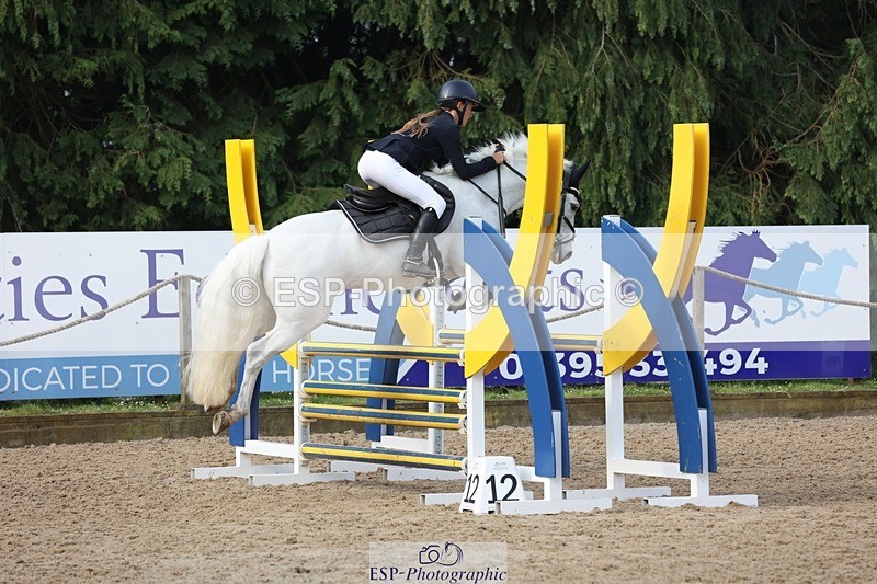 230618-082630-09220 - Cls 19 Pony Intro 1m