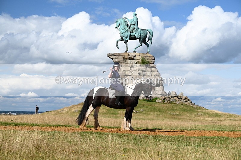 DSC_0243 - Time at Statue 15:58 to 16:05