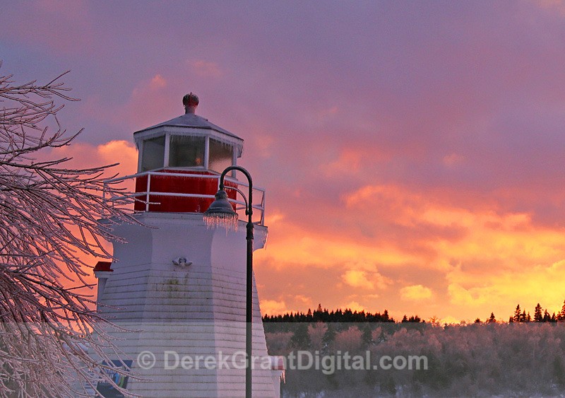 Icy Light - Lighthouses of New Brunswick