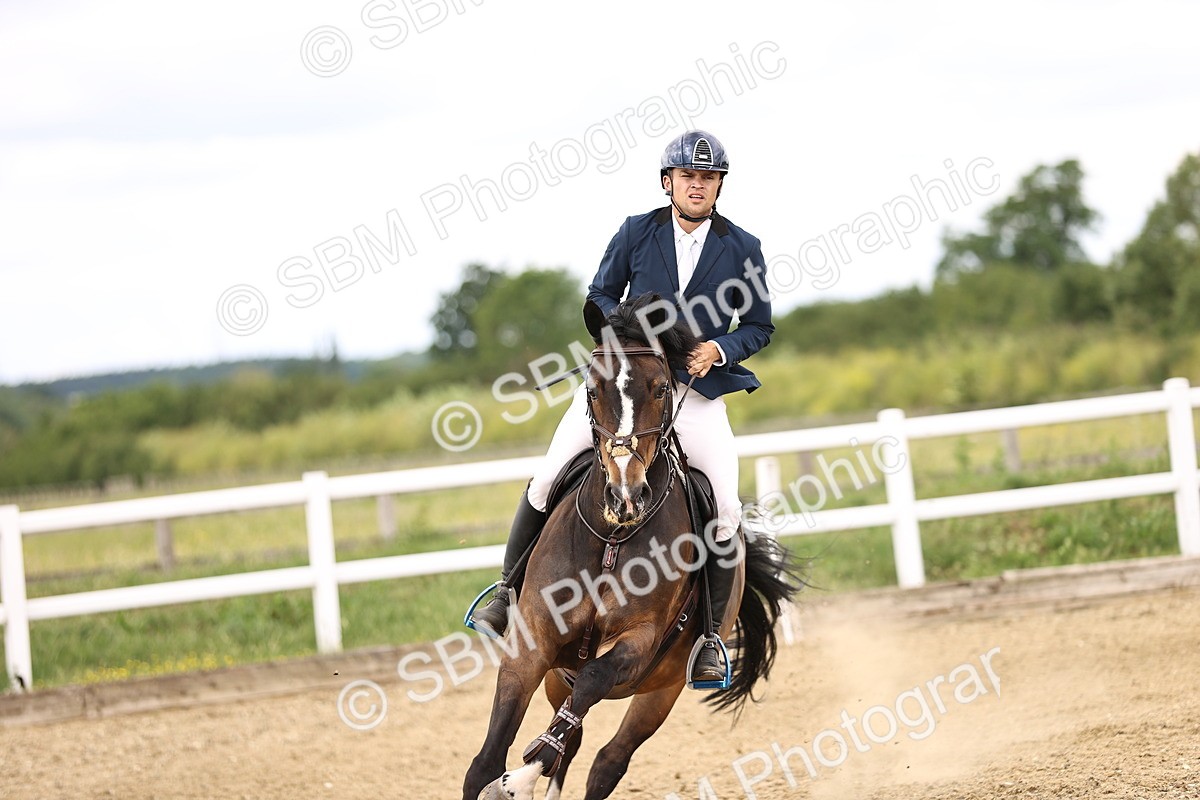SBM_007394 - Class 18 - Senior 1.05m