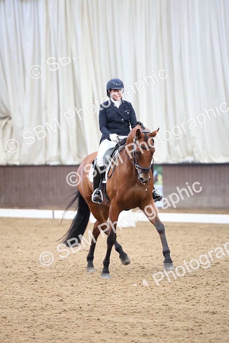 SBM_004432 - Class 9 - FEI Inter 1 Gold - 15.55-16.43