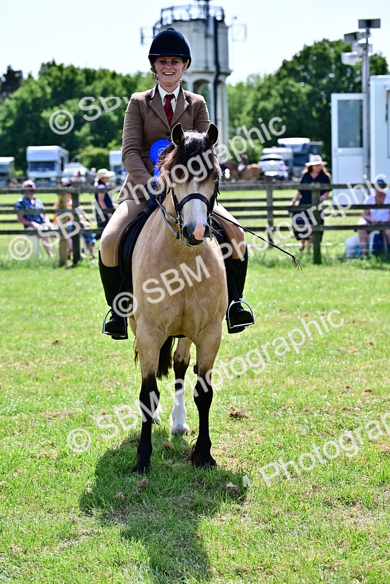 SBM_08110 - Class 61-62 - TSR  M&M Ridden Amateur of the Year