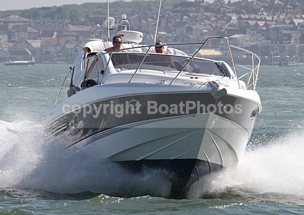 100522 FAIRLINE TARGA 34 IMG_2199 - Motorboats - Open