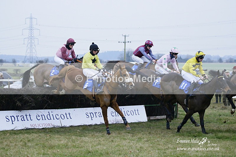 PtP 230122 764 - Cocklebarrow Races - Heythrop Hunt - 23/01/22