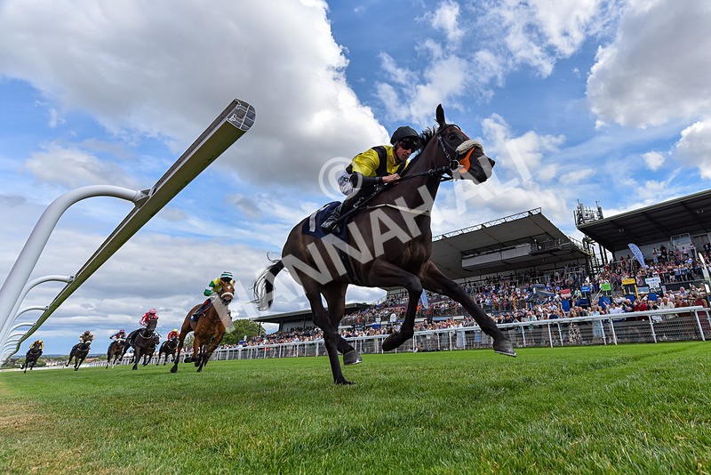 050725-Race 3-Lady Roxby-5878 - Race 3