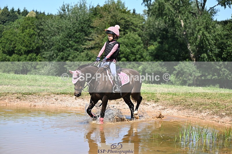 240729B-150012-02944 - Abbie's Group XC