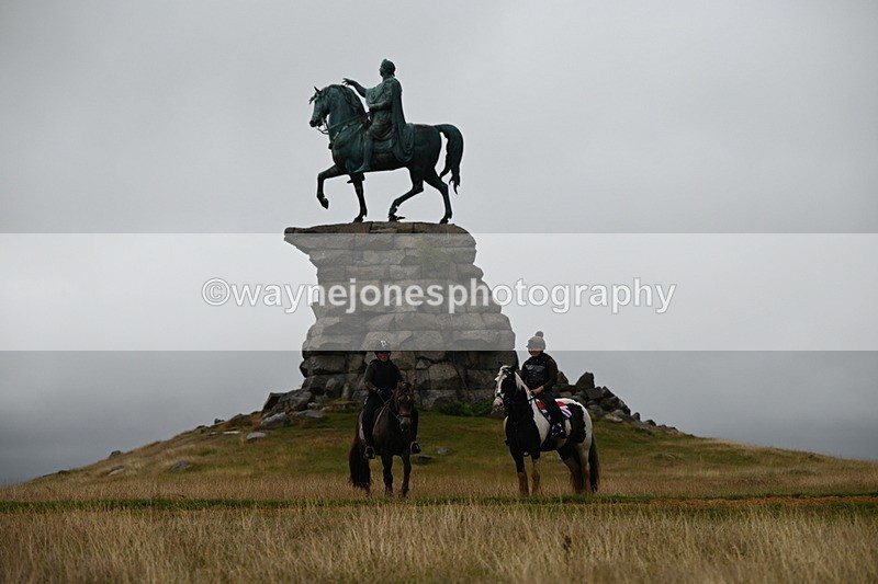 DSC_1872 - Time at Statue 12:13 to 12:32