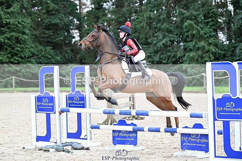 241117-125833-04010 - Cls 3 90-95cm 13.00 to 14.00