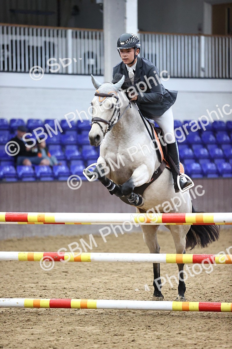SBM_001206 - Class 5 - Blue Chip Pony Newcomers 1.00m Open