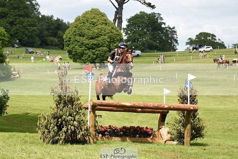 230528-150006-18076 - 487-MGH_GRAFTON_STREET-Pippa_Funnell-XC