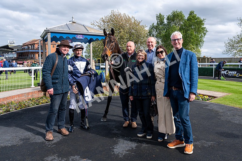 050525-Race 5-Hover On The Wind-3772