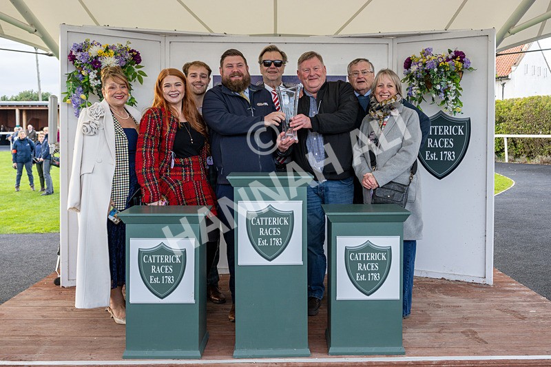 171026-Race 7-Lexington Blitz-8706 - Race 7 4.45pm William Hill Catterick Dash Handicap