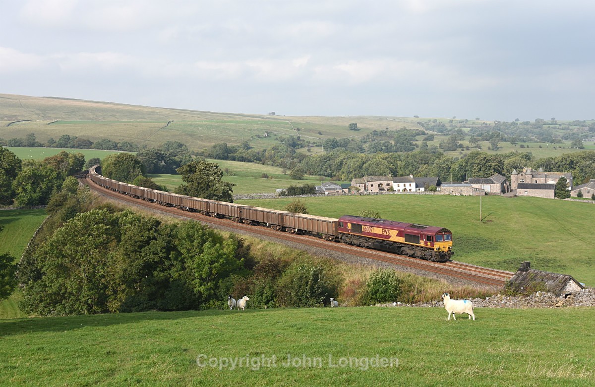 JL - 27.9.17 66007 6E95 Kirkby Thore - Hull CT, Smardale - Smardale