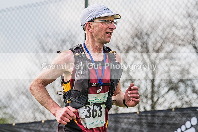 3 Peaks-3465 - The 3 Peaks Race - The Finish - Saturday 29th April 2023