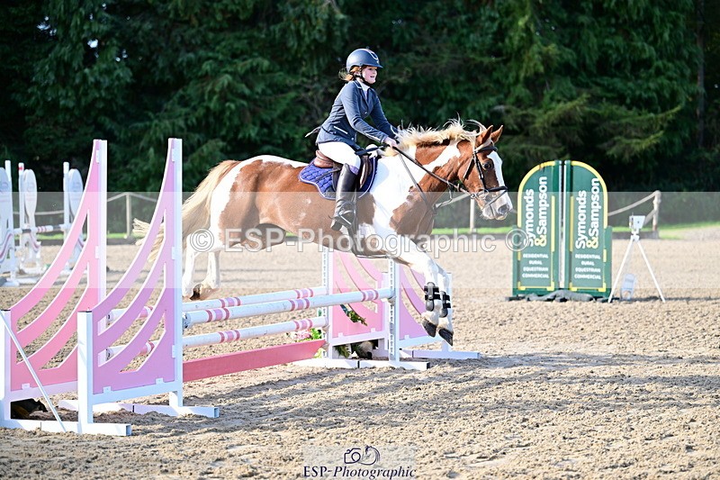 260905A-090400-00186 - Cls 01 AB 70cm Snr & Jnr