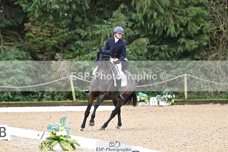 251023A-100557-01418 - B-126-Catherine.Van.Randwyck