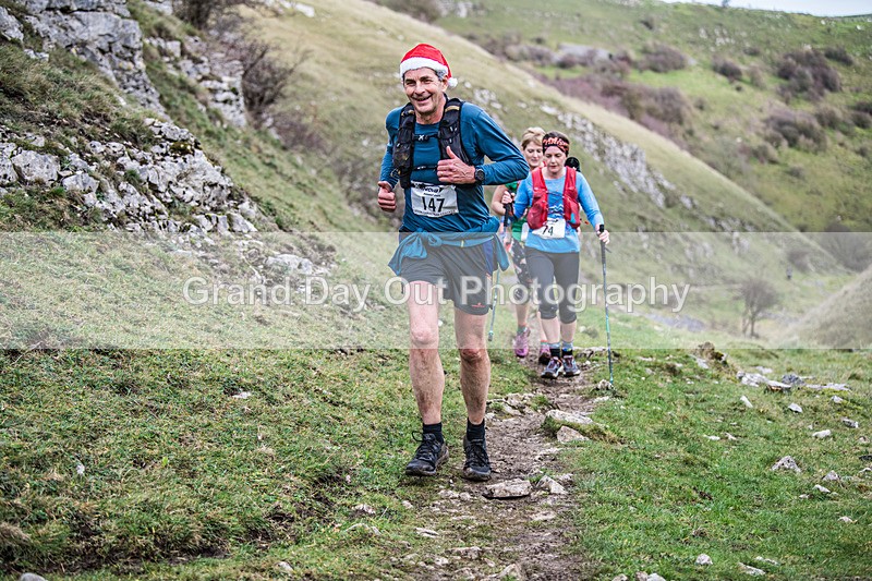 Litton-902 - Litton Christmas Cracker Fell Race (Limestone Series) Sunday 14th December 2025