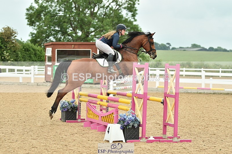 230611A-102510-04635 - Cls 32 85cm Amateur Qualifier