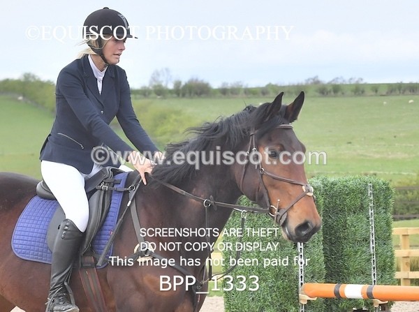 BPP_1333 - CLASS 15 SAT Senior BritiNovice/ 90cm Open