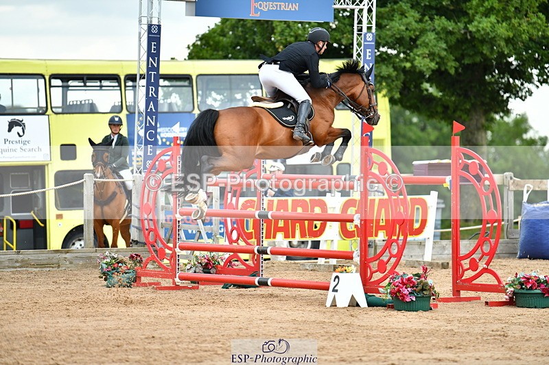 230720A-152633-03868 - Cls 9, 2 Star Big 1.40m Start to break