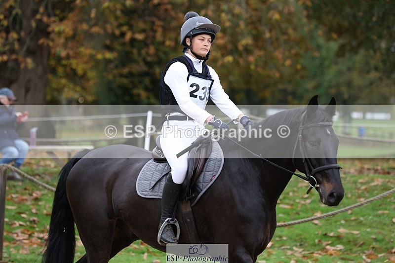 231118-134146-01959 - Cls 3 90cm