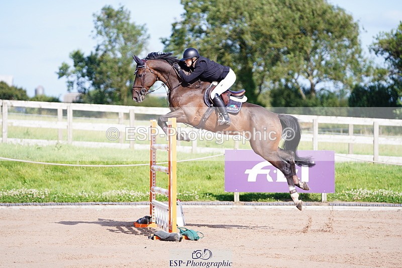 240803A-170704-09468 - Cls 33 National 1.40m Open