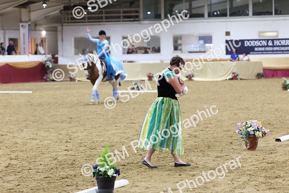 SBM_09815 - Class 52 Strictly Fancy Dress-Age