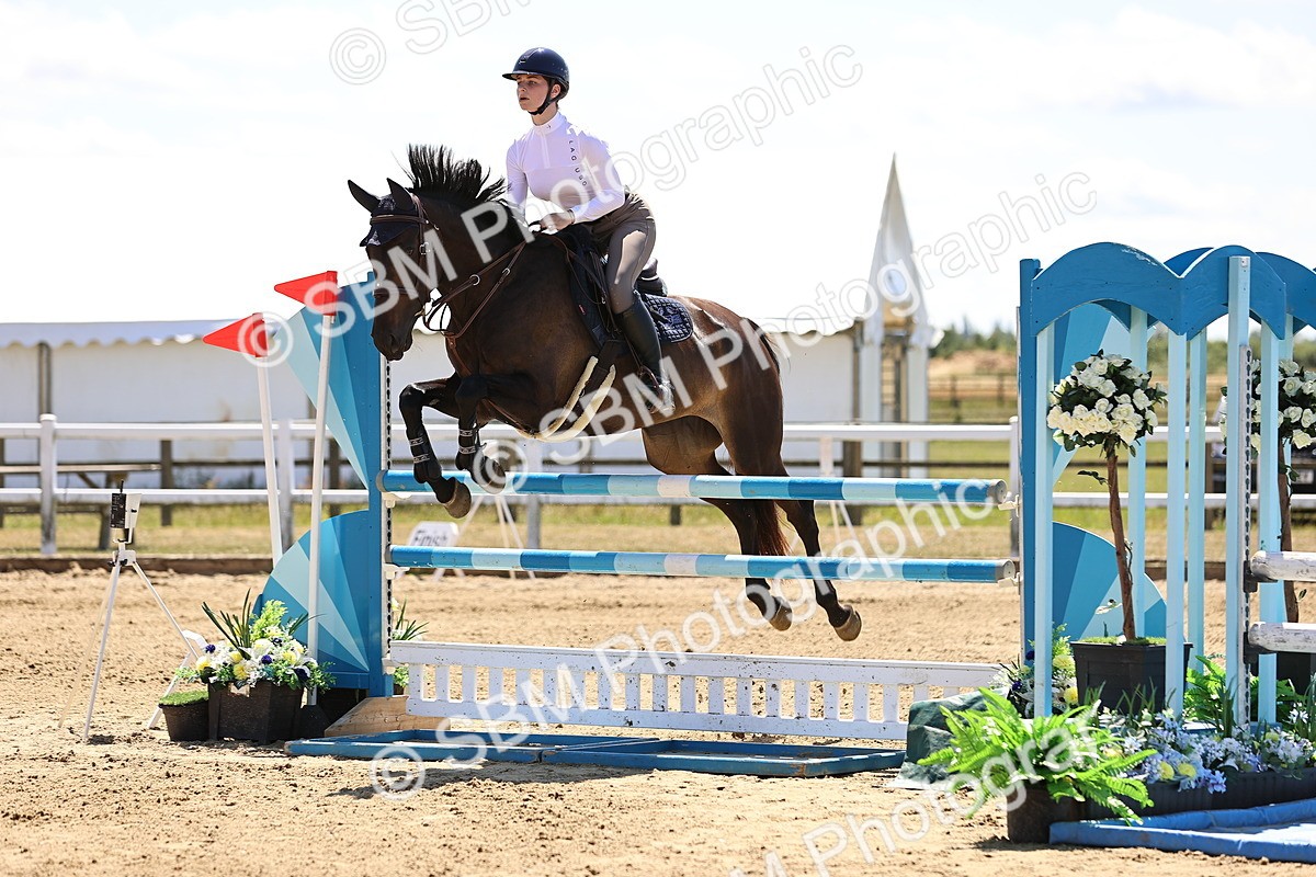 SBM_014489 - Class 15 - Senior Newcomers - 1.10m Open