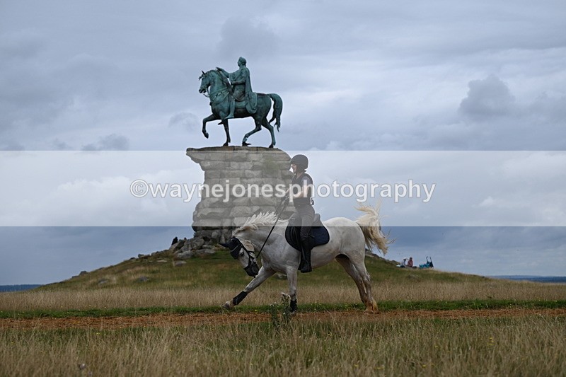 DSC_5586 - Time at Statue 11:46 to 12:16