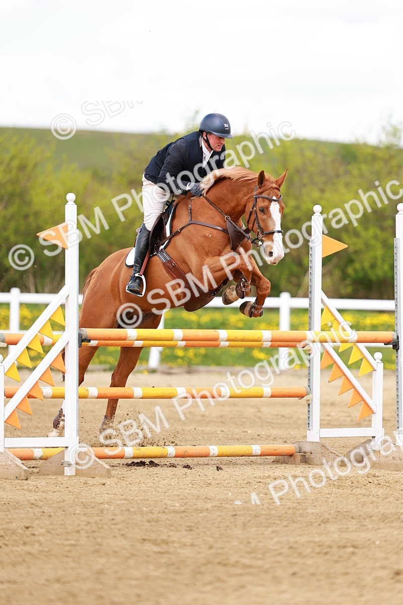 SBM_002049 - Class 4 - Senior Newcomers - 1.10m