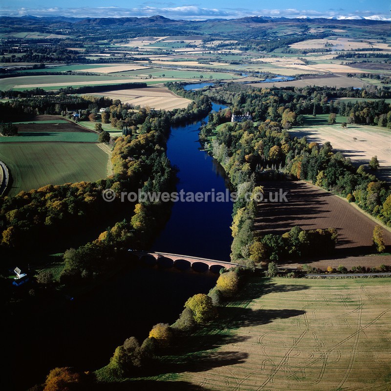 aerial pictures of Scotland Scotlands Lochs Glens Rivers