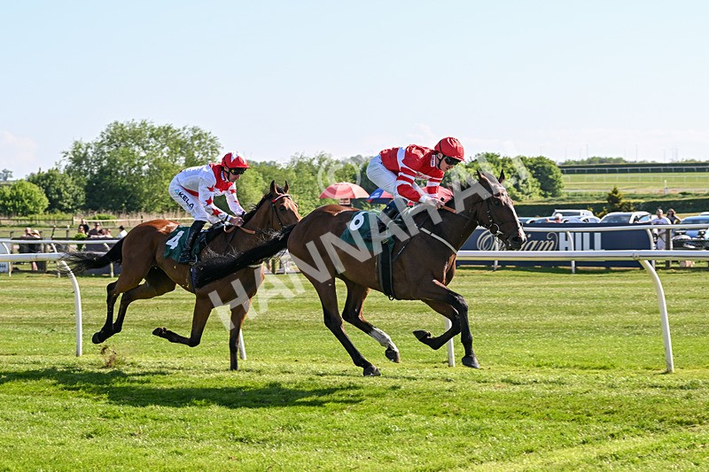 120525-Race 6-Made All-8945 - Race 6