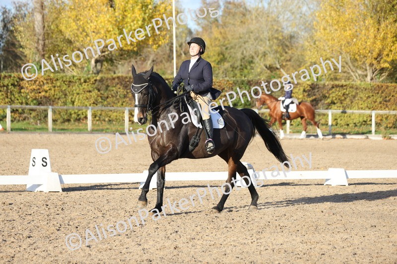 20251102-1381 - Class 10 - Advanced Medium 4