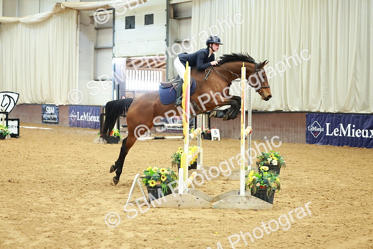SBM_006306 - Class 17 - Senior Discovery - 1.00m