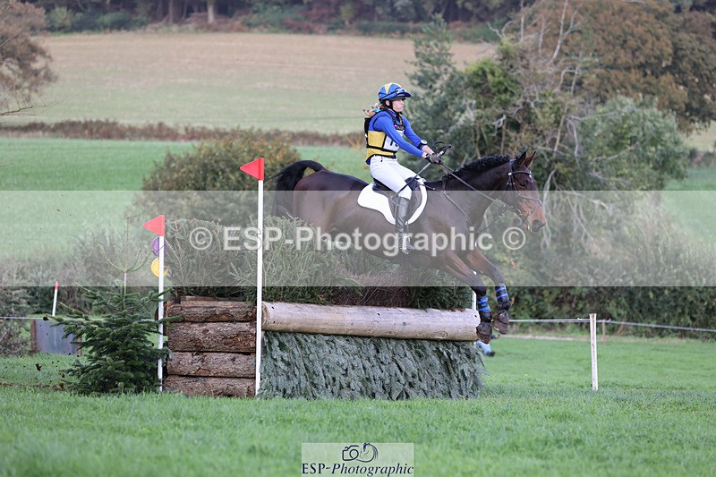 241025-133216-08707 - 158-Harriet.Beeby.Wynn-SHANNONDALE.COURAGE