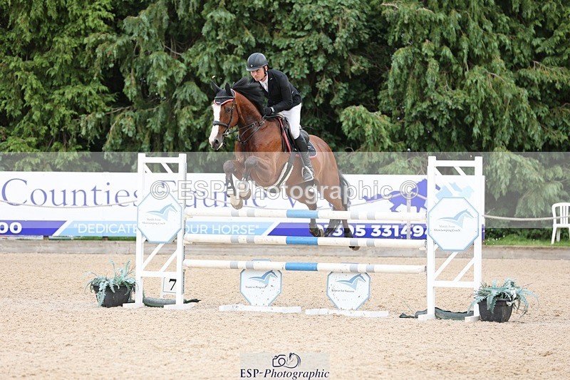 240711-151721-28840 - Cls 124 Foxhunter