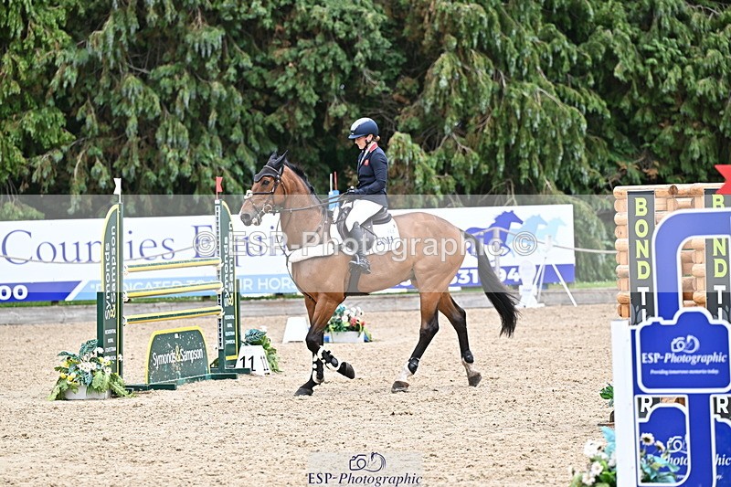 250524A-141908-12404 - D-468-Laura.Collett-LONDON.52