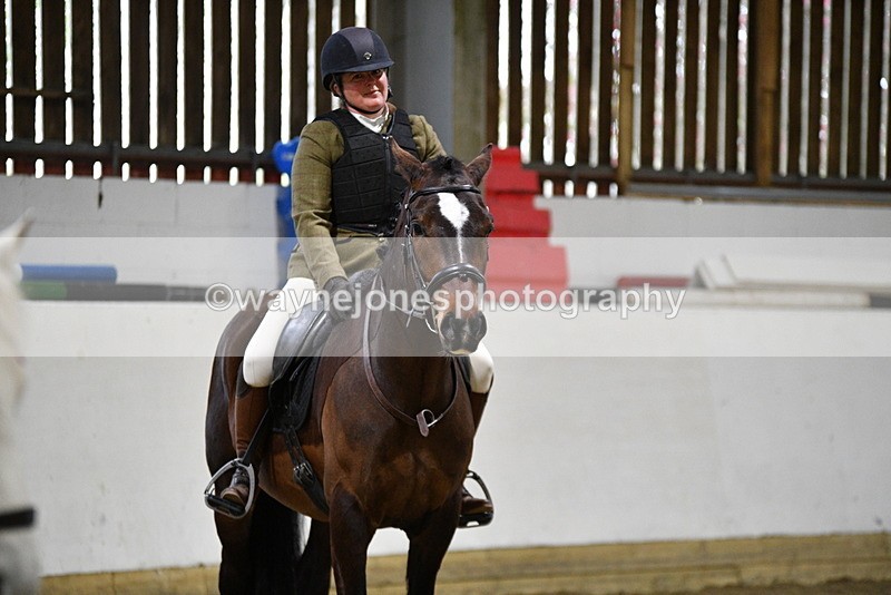 WJ5_8552 - Class 14 Novice Ridden/Rider