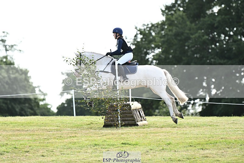 240825X-105943-31255 - 70cm XC 10.00 to 11.00