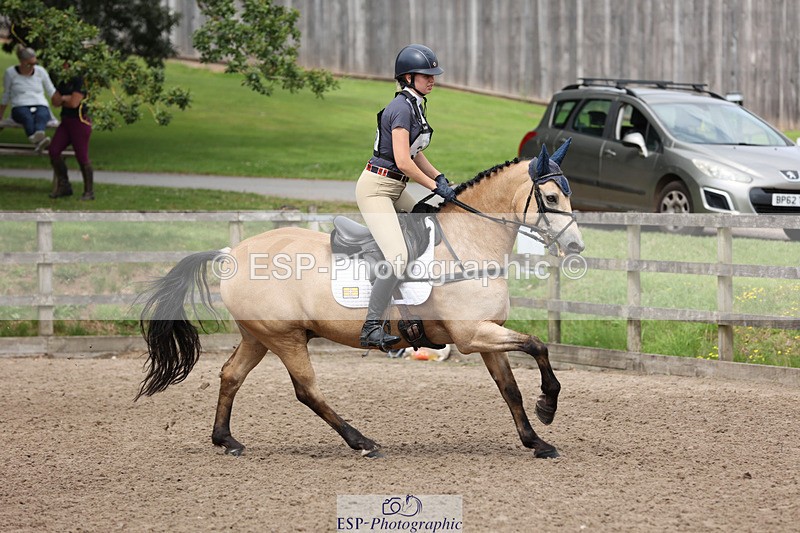 240804-105751-11387 - 316-Chloe_Dunn-TOWERHILL_SHAMIE