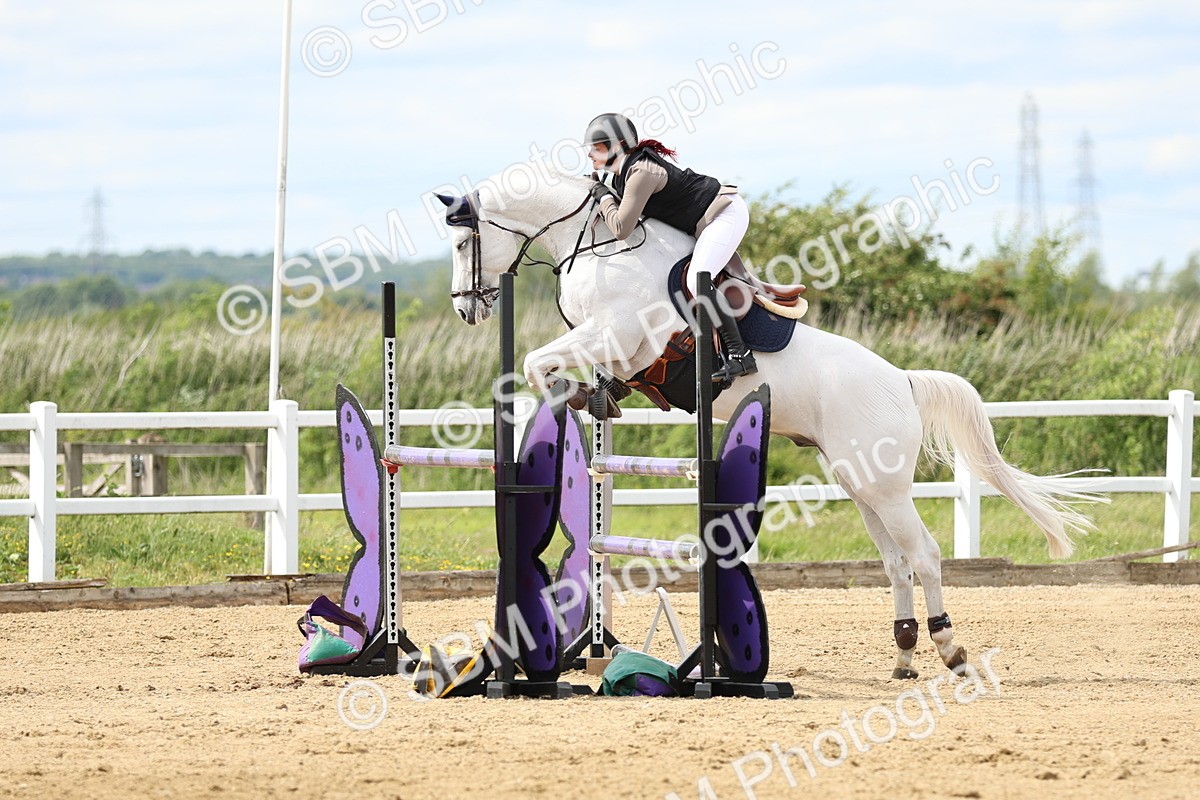 SBM_001415 - Class 5 - Senior Foxhunter - 1.20m