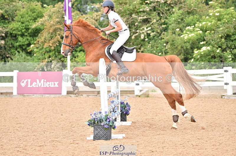 230610A-111706-02741 - Cls 23 85cm Amateur Qualifier